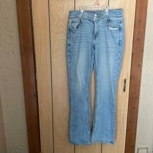 American Eagle Skinny Kick